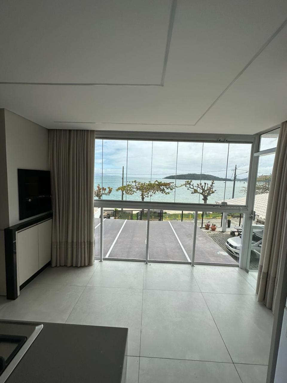 Apartamento Frente Mar Na Baia De Porto Belo Eksteriør bilde