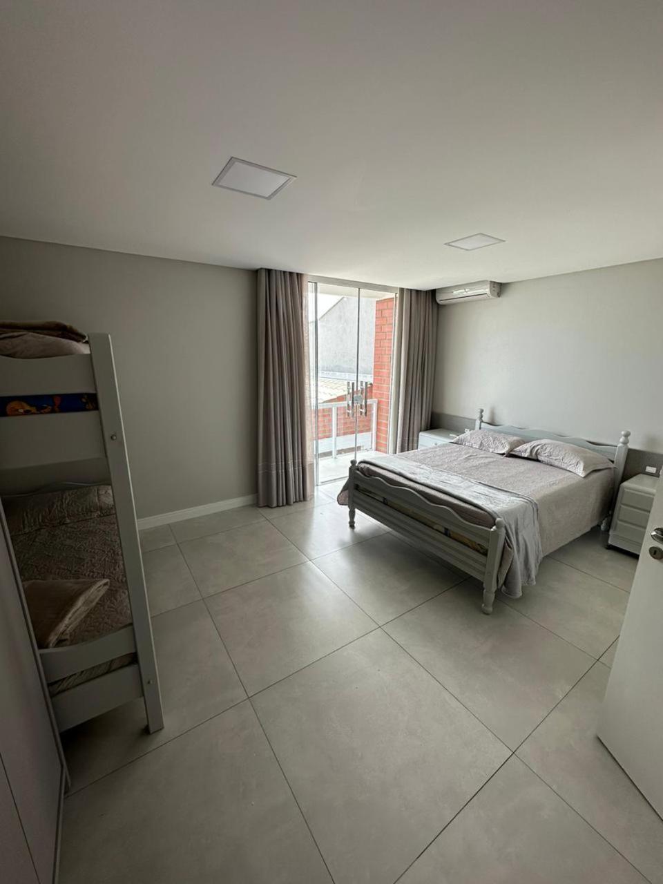 Apartamento Frente Mar Na Baia De Porto Belo Eksteriør bilde